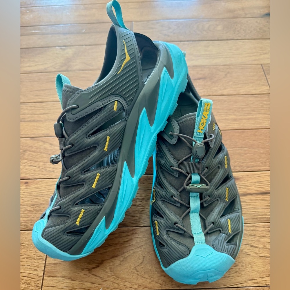 Hoka One One Hopara Women's Dark Gray/Sand Trail Athletic Sandals Size 9.5